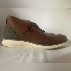NWOT- Casual sneaker chukka boot with a sporty rubber outsole